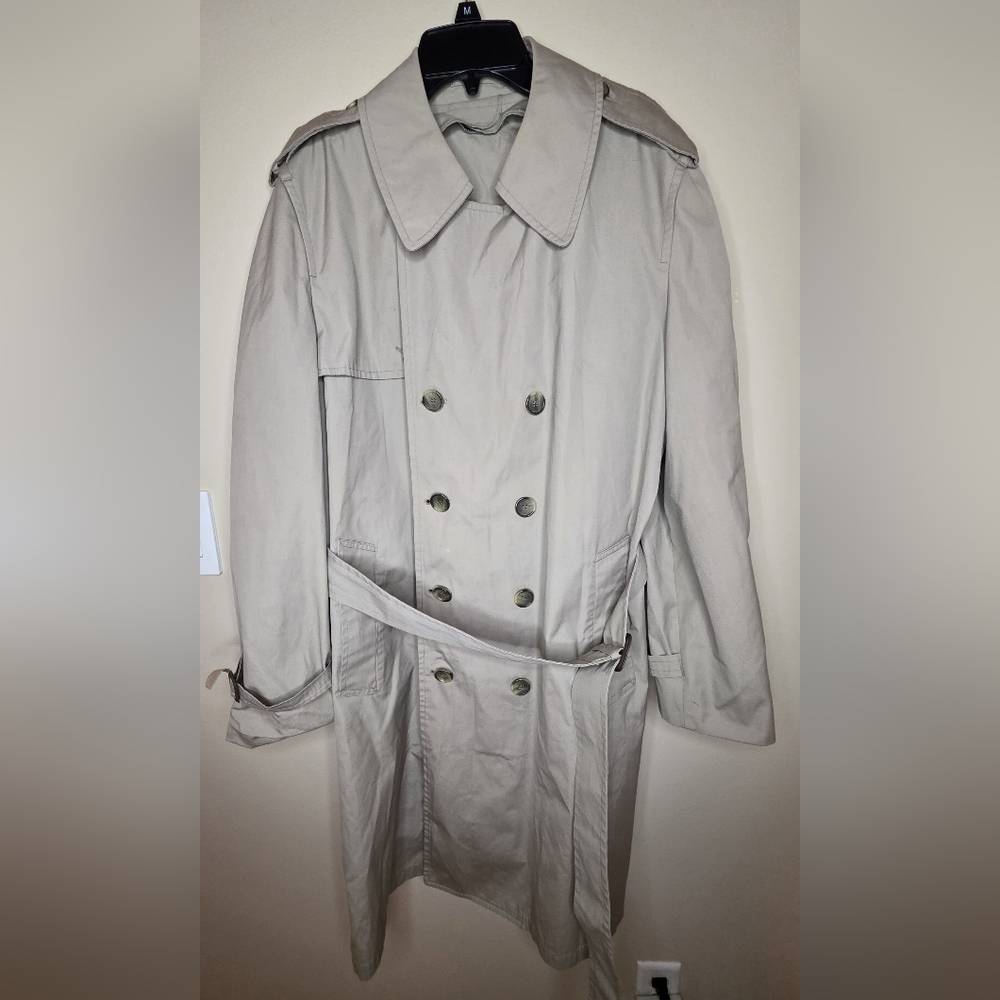 London Fog Women's Vintage Trench Coat Belted Khaki Size 40R